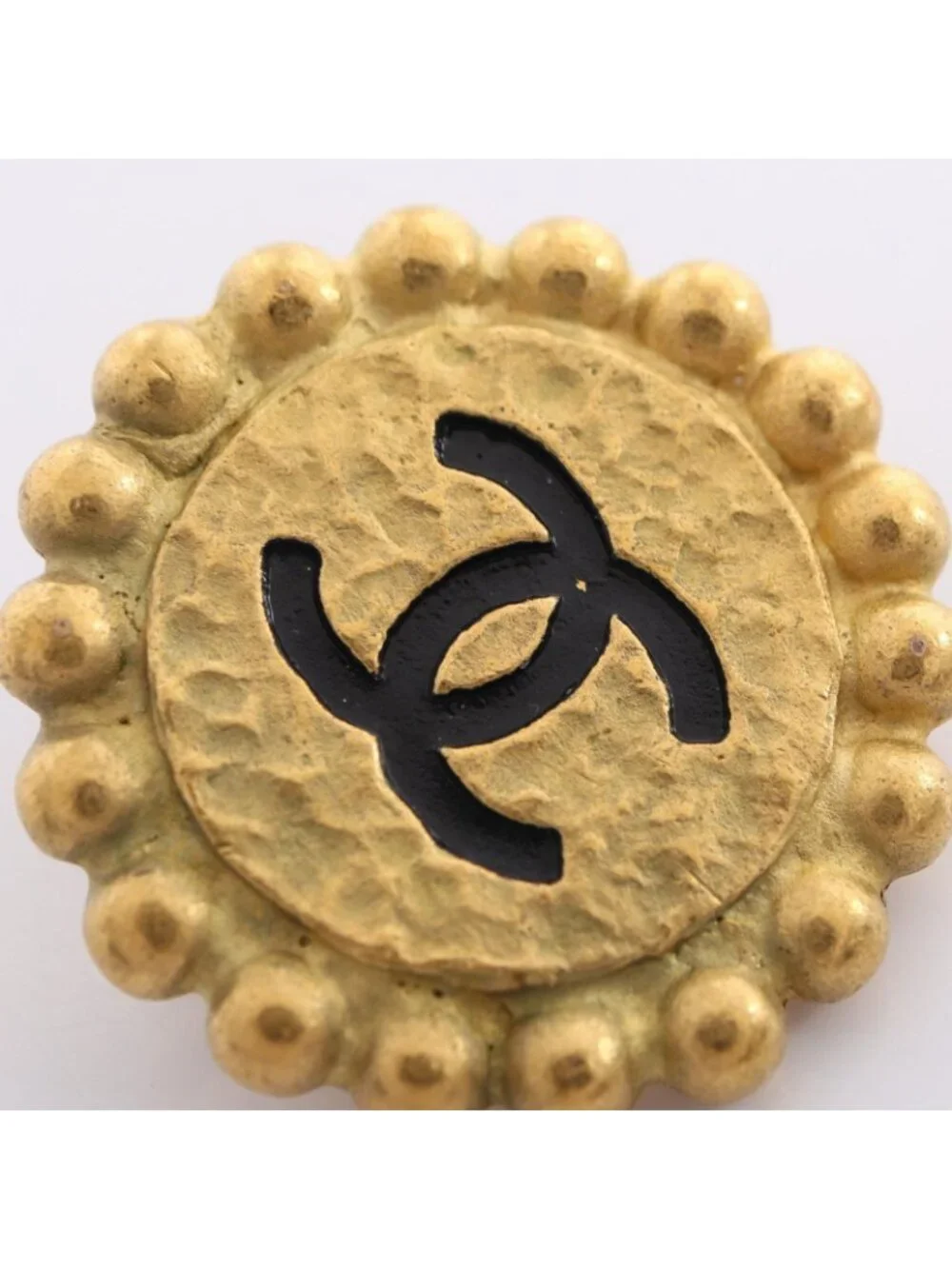 Chanel Earrings CC Logo Round